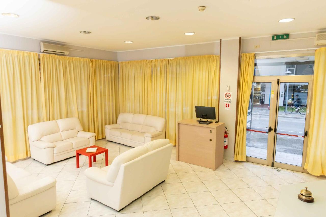 Hotel Galileo Rimini Exterior photo